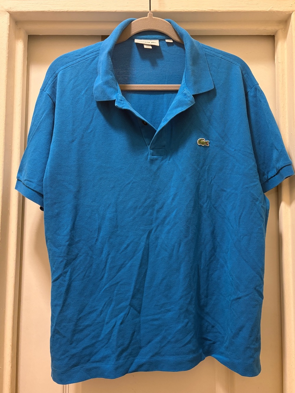 Lacoste Men’s Polo Shirt in Vibrant Blue with Crocodile Logo